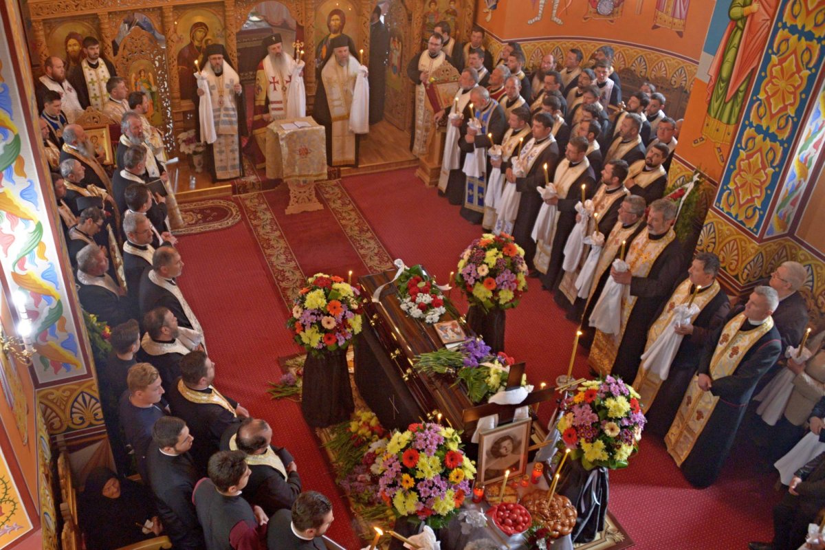 Ruxandra Onilă, condusă pe ultimul drum 39677