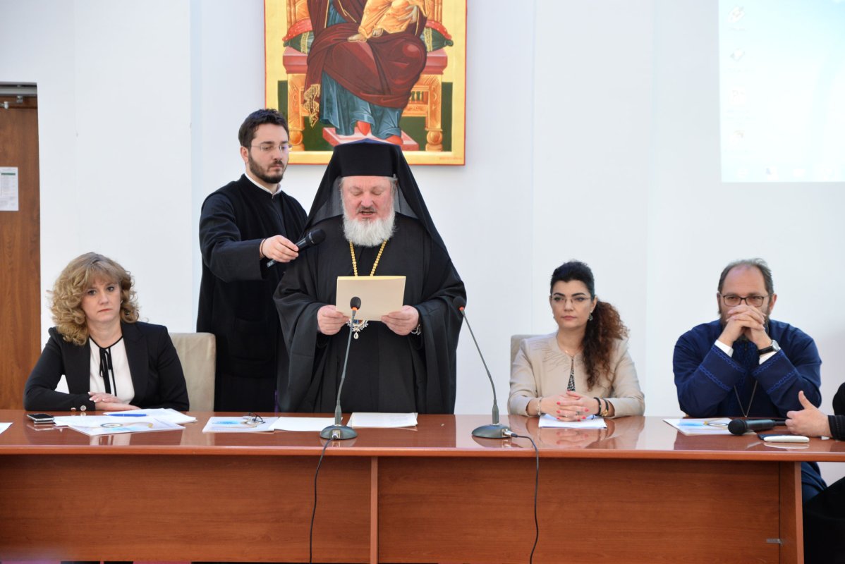 Lumina credinţei lor jertfelnice a biruit întunericul regimului ateu 39664