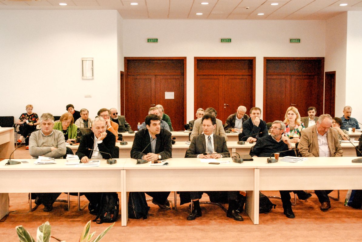 Dezbatere despre revistele culturale la Arad 39473