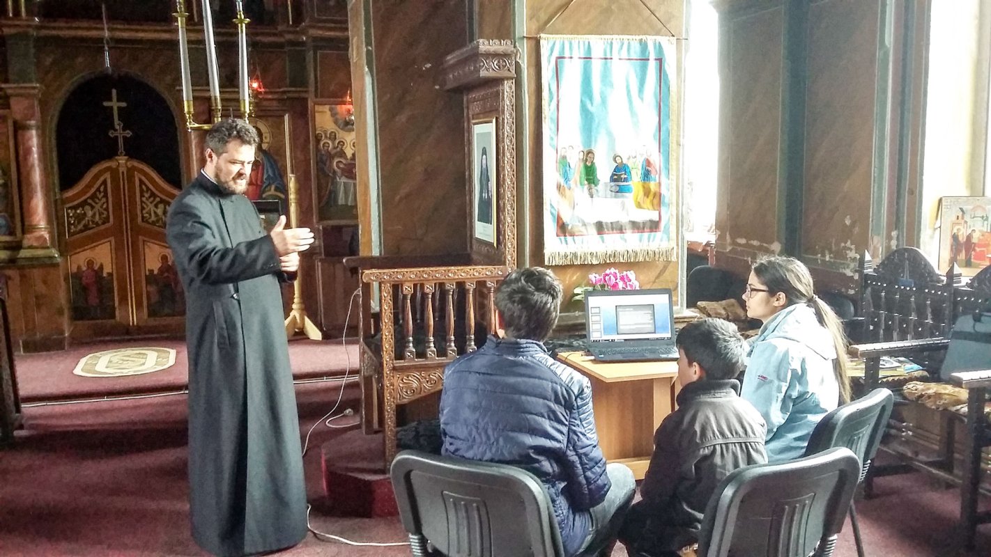 Premianţii Concursului „Icoana şi Școala mărturisirii” 39492