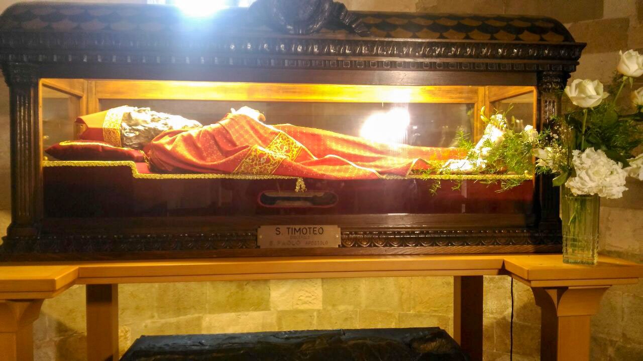 Sărbătoarea Sfântului Apostol Timotei la Termoli, Italia 39445