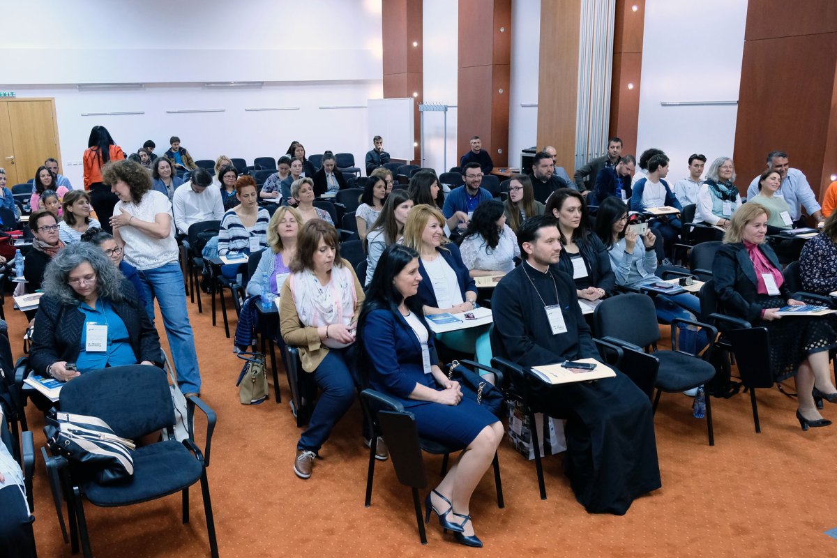 Simpozion despre icoana bizantină la București 39450