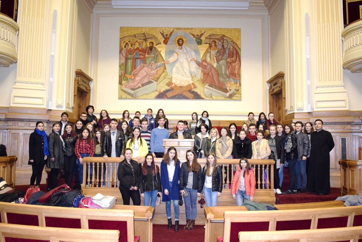 Vizite în luna aprilie la Palatul Patriarhiei 39451