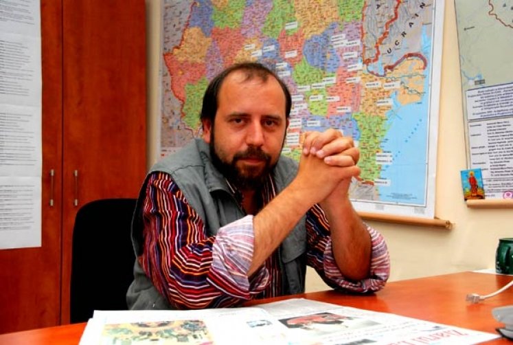 Poezie: Marius Ianuș 39574