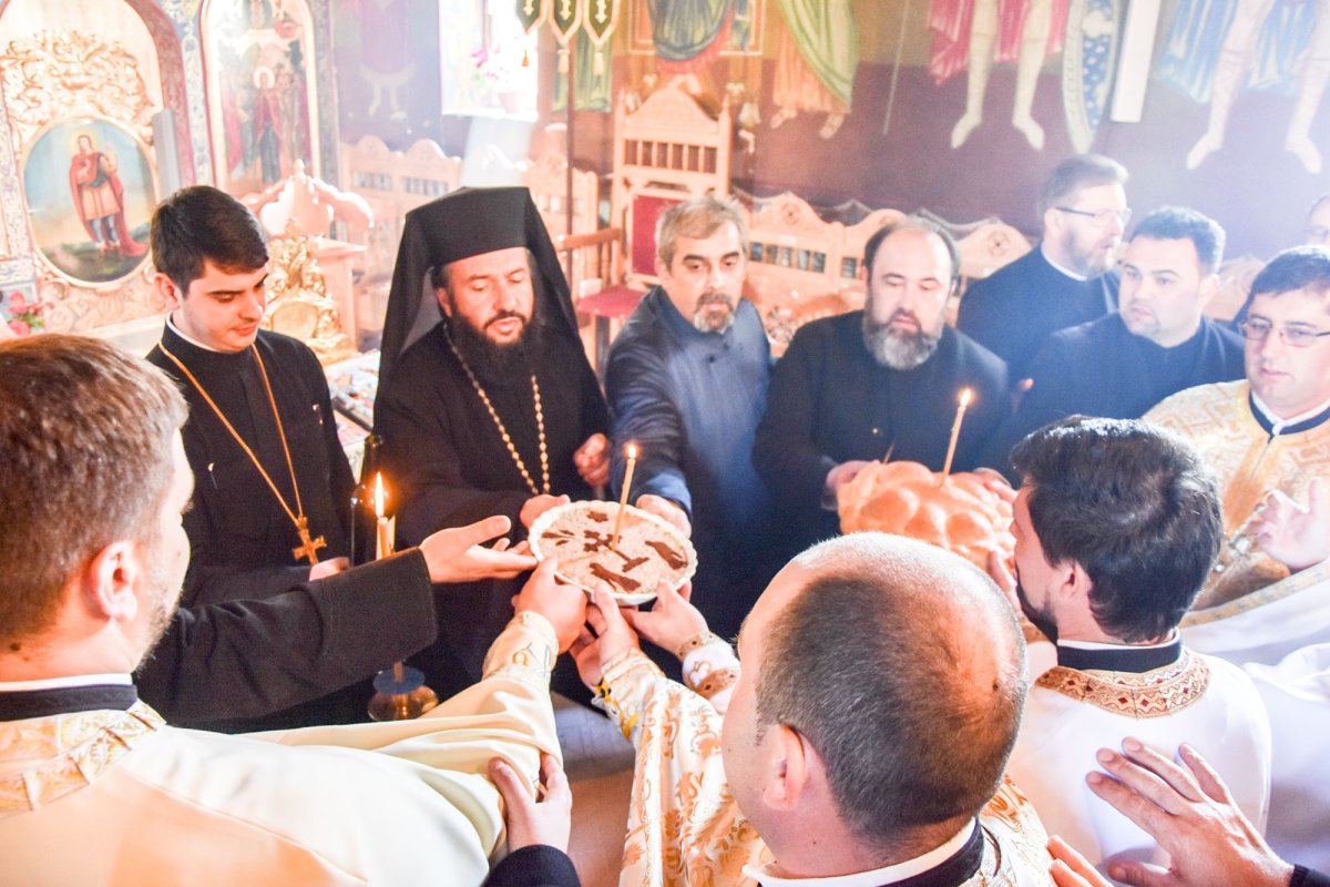 „Icoana în școală”, temă dezbătută în cadrul Cercului pastoral-misionar Bocșa 39391