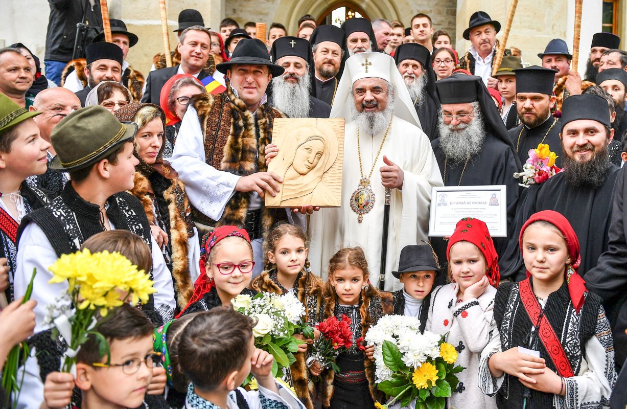 Întâmpinarea Patriarhului României la Putna 39422