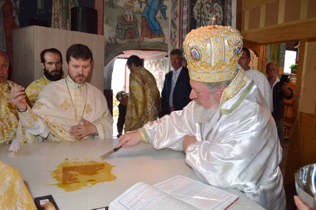 Biserica Parohiei Popeşti I a fost resfinţită 39288