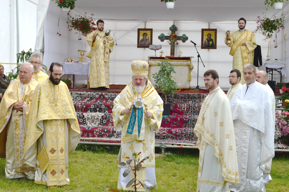 Biserica Parohiei Popeşti I a fost resfinţită 39290