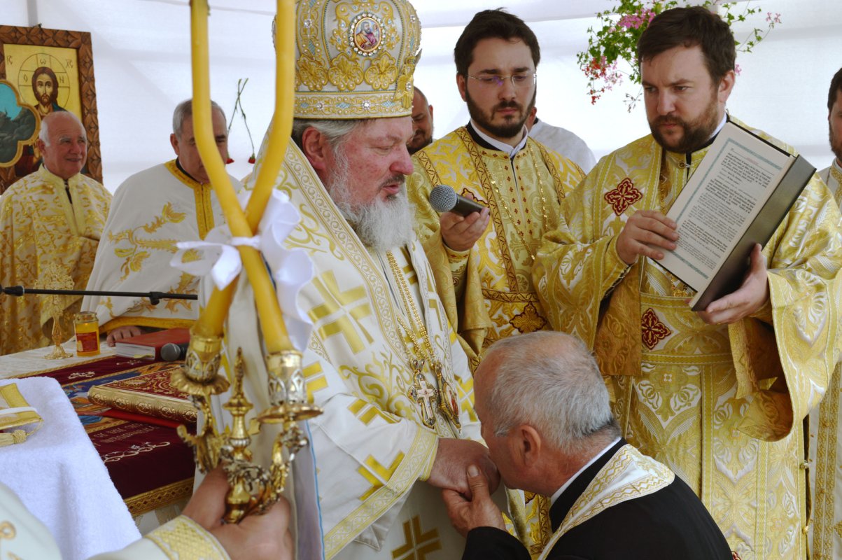 Biserica Parohiei Popeşti I a fost resfinţită 39292