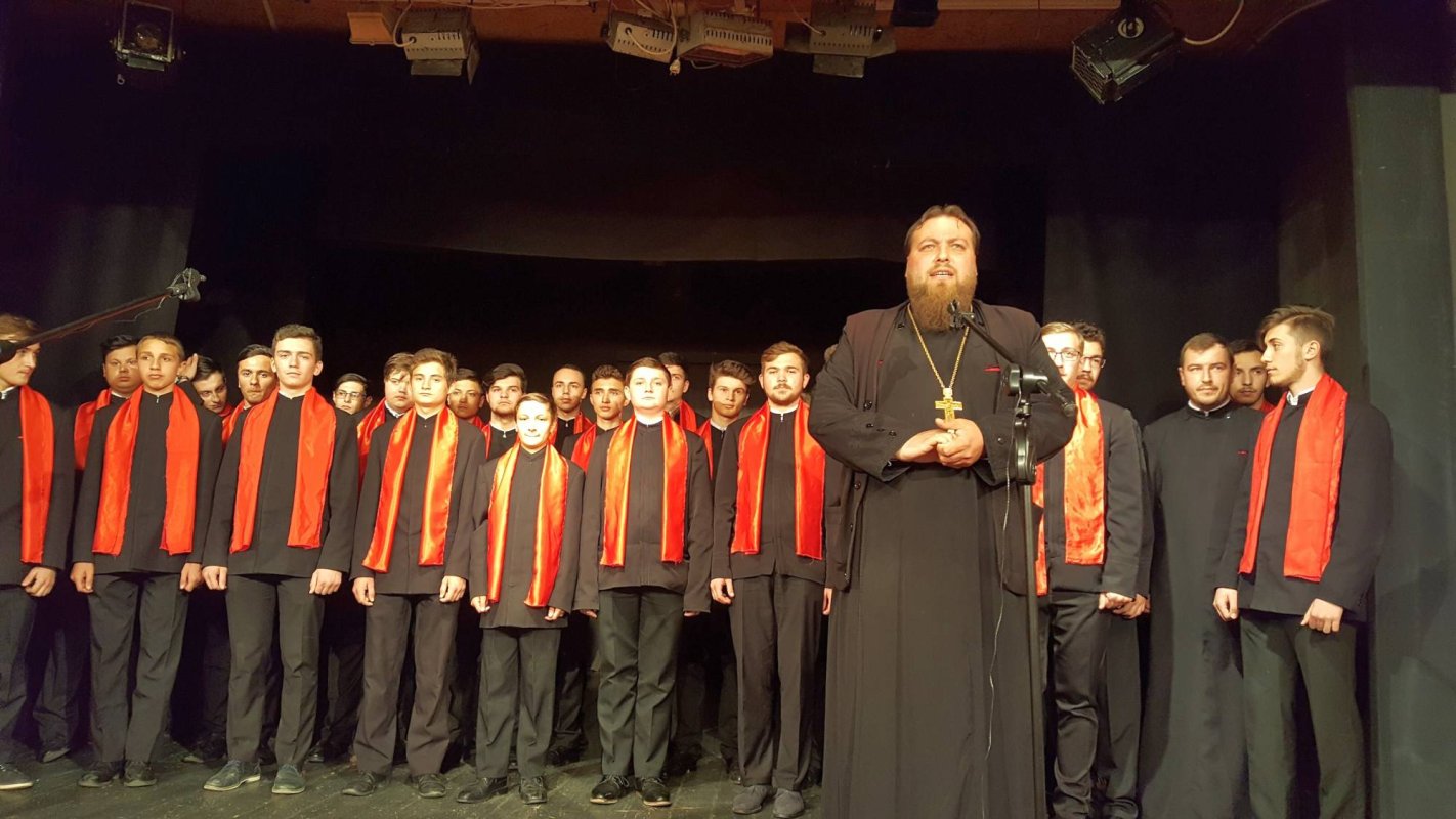 Corul „Laudamus“, la Festivalul „Malurile Prutului“ din Basarabia 39267