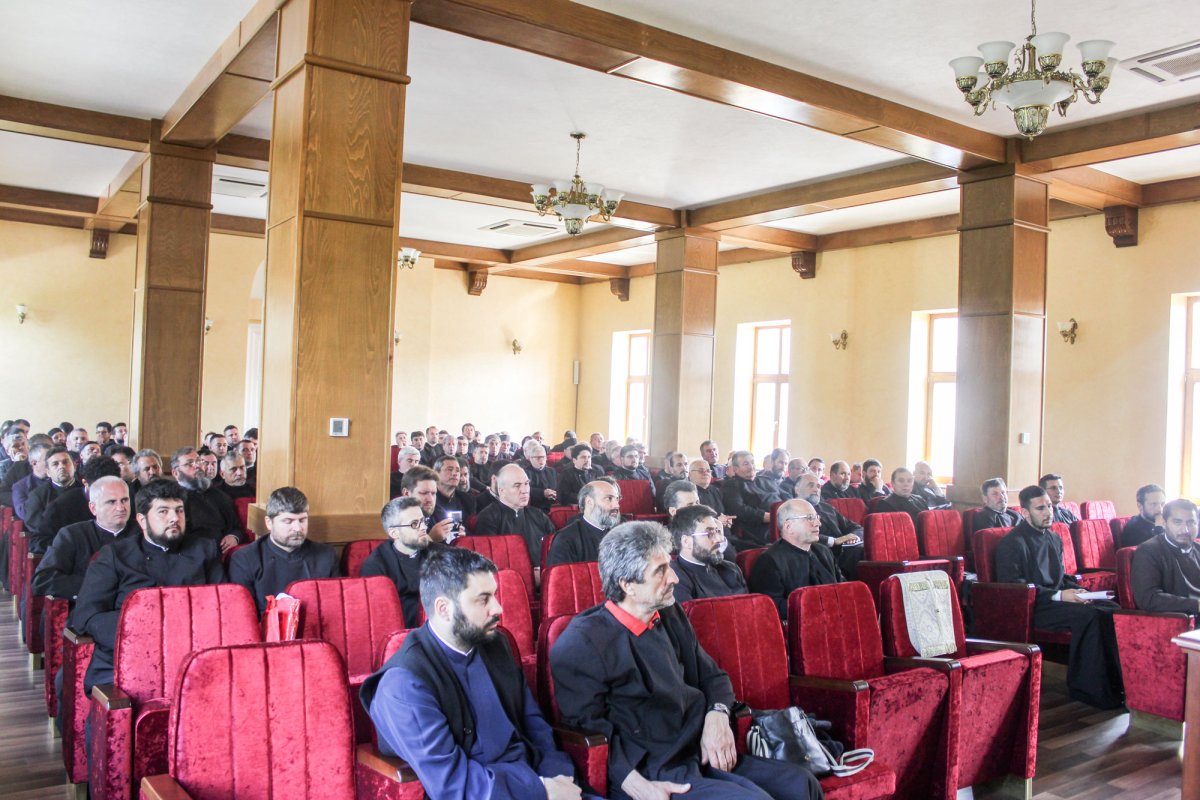 Conferinţă pastoral-misionară în Protoieria Craiova Sud 39223