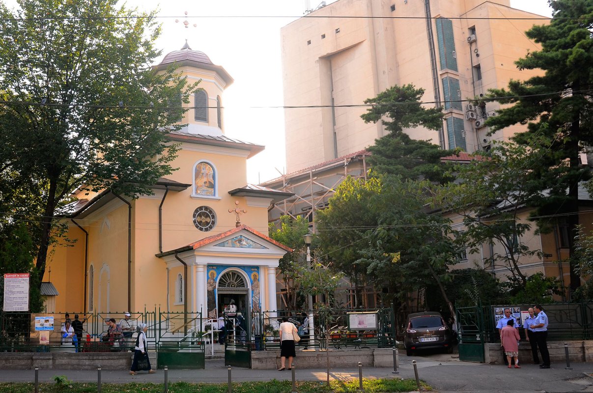 Fapta cea bună, preschimbată în altar de rugăciune 39241