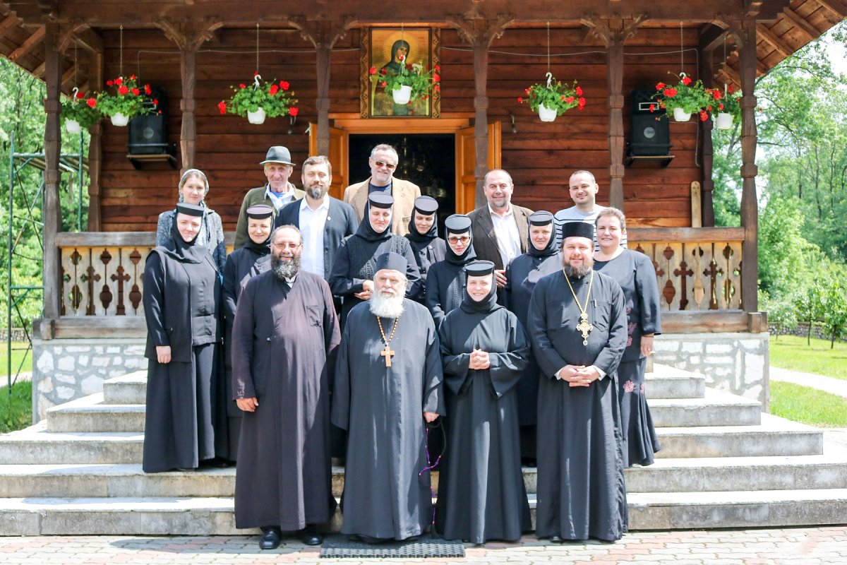 Moment important pentru monahismul arădean 39229