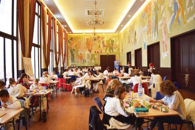 Olimpiada „Meşteşuguri Artistice Tradiţionale” la Cluj 39217
