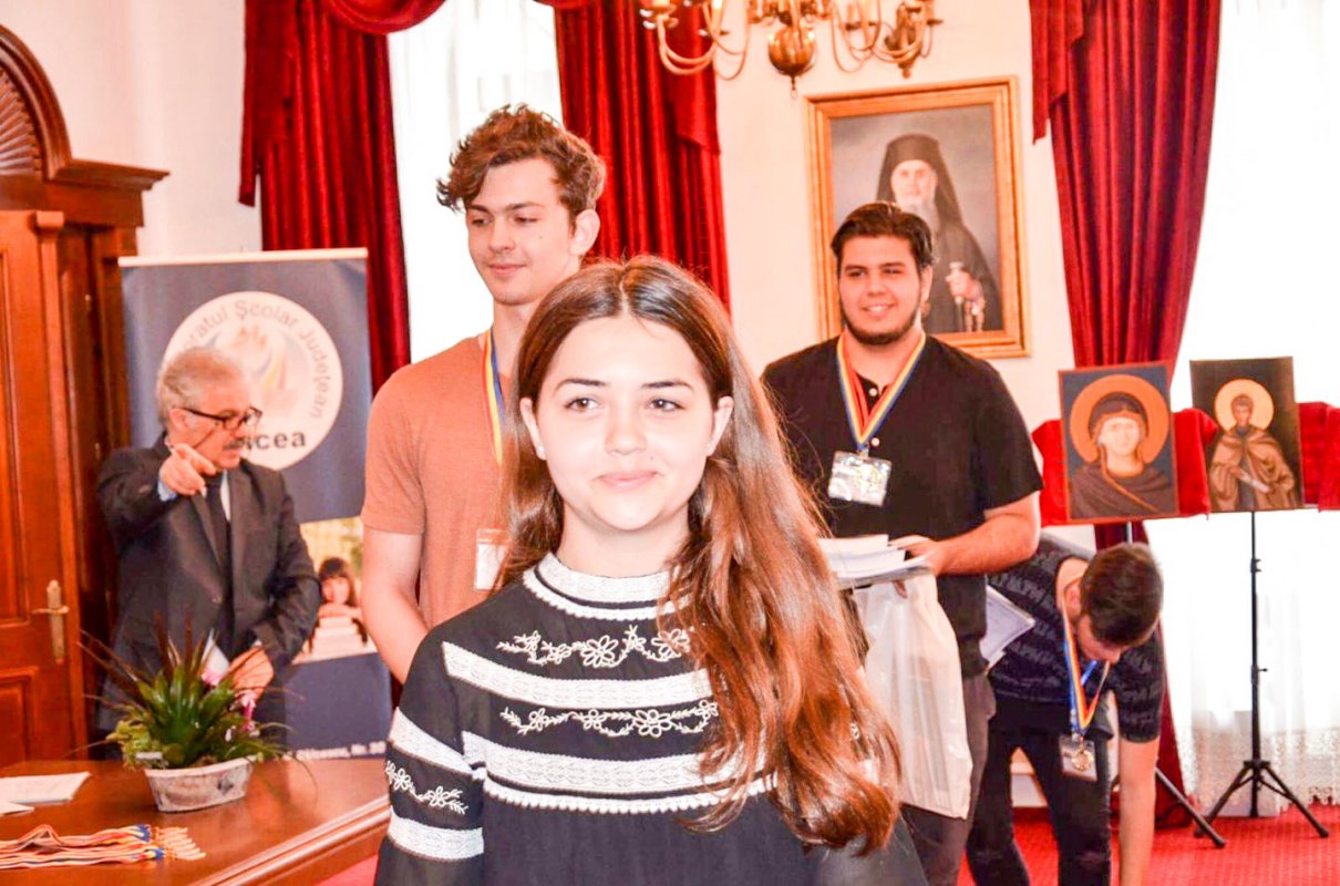 Concurs naţional de cultură şi civilizaţie la Râmnicu-Vâlcea 39165