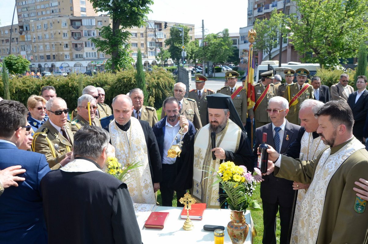 Manifestare de comemorare a eroilor, la Deva 39161