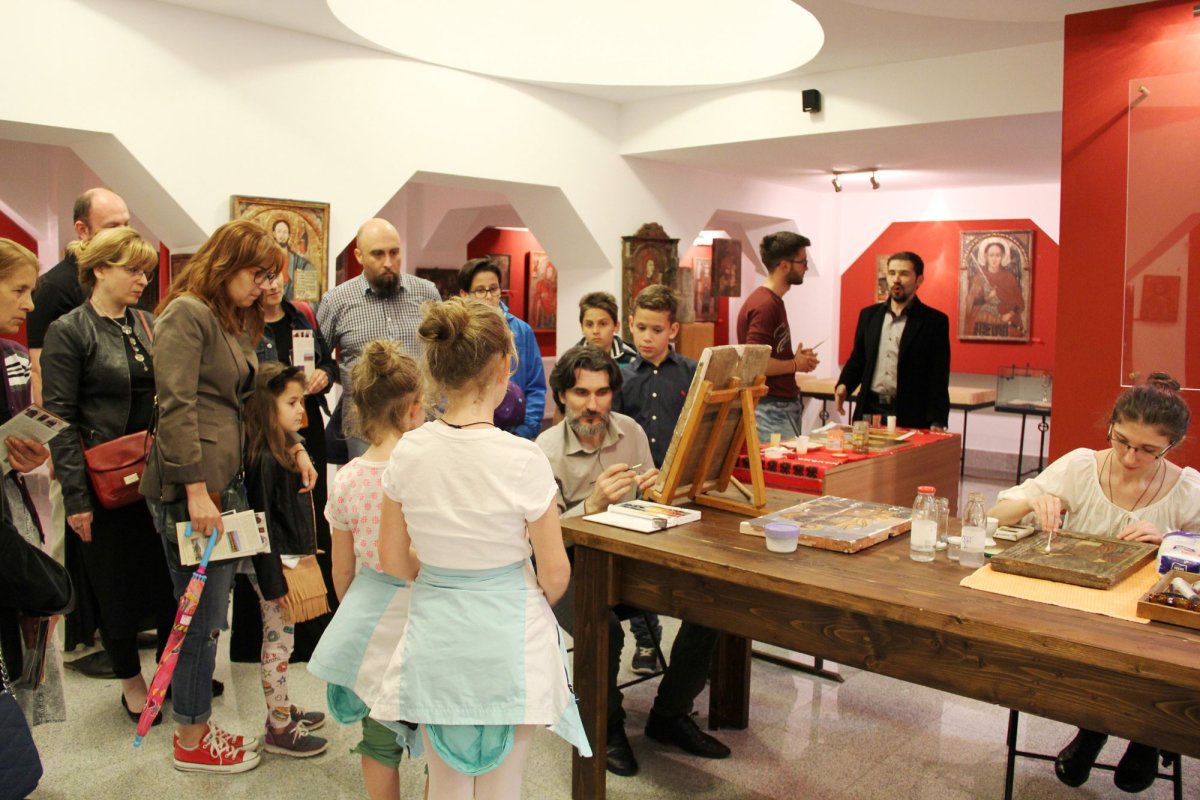 Icoane făcătoare de minuni la „Noaptea Muzeelor”, la Cluj-Napoca 38947