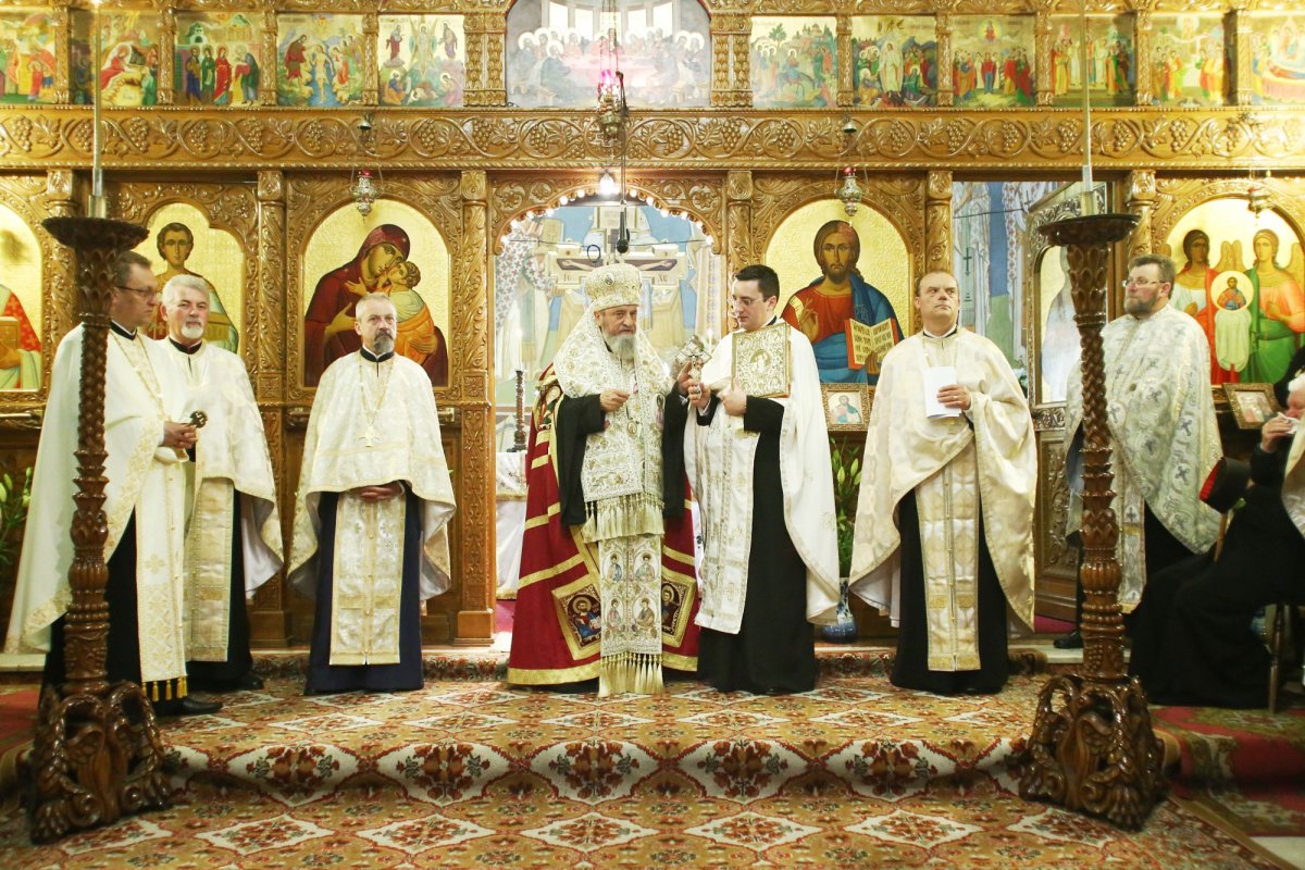 Noul paroh al Parohiei Sibiu – „Sfinții Arhangheli” I a fost instalat 38954