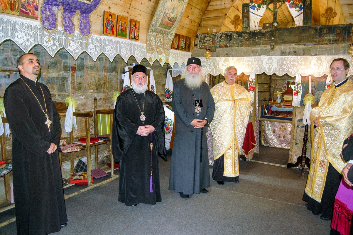 „Tezaur – Episcopia Tulcii” la Muzeul Satului bănățean 38957