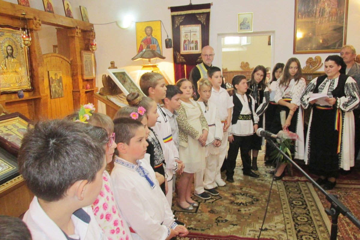 Activităţi cu elevii în  Parohia Sighişoara VII 38847