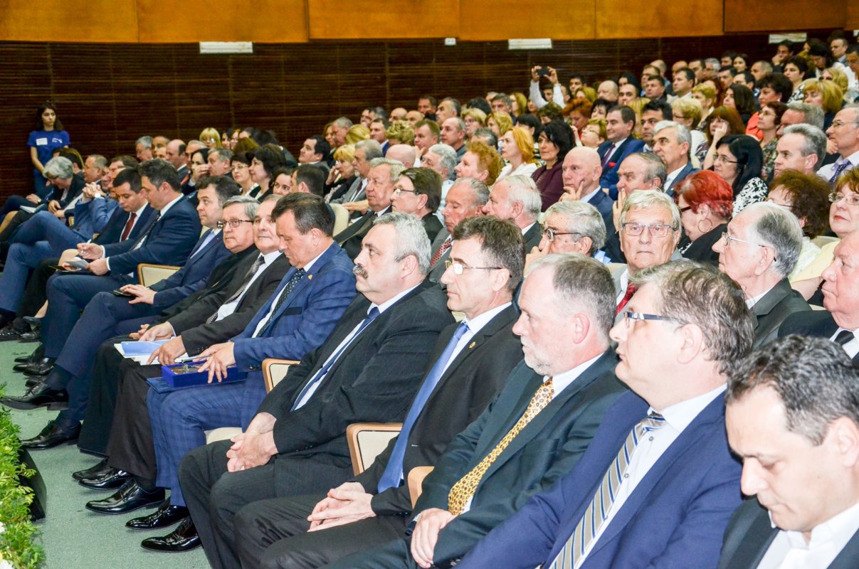 Aniversare la Facultatea de Economie din Timișoara 38865