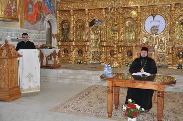 Conferinţe preoţeşti de primăvară dedicate sfintelor icoane 38755