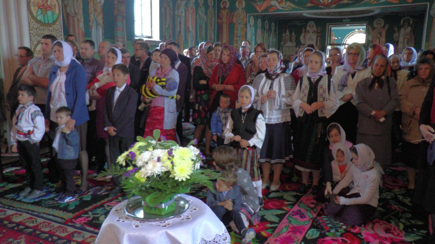 Sărbătoare în Parohia Slătioara 38739