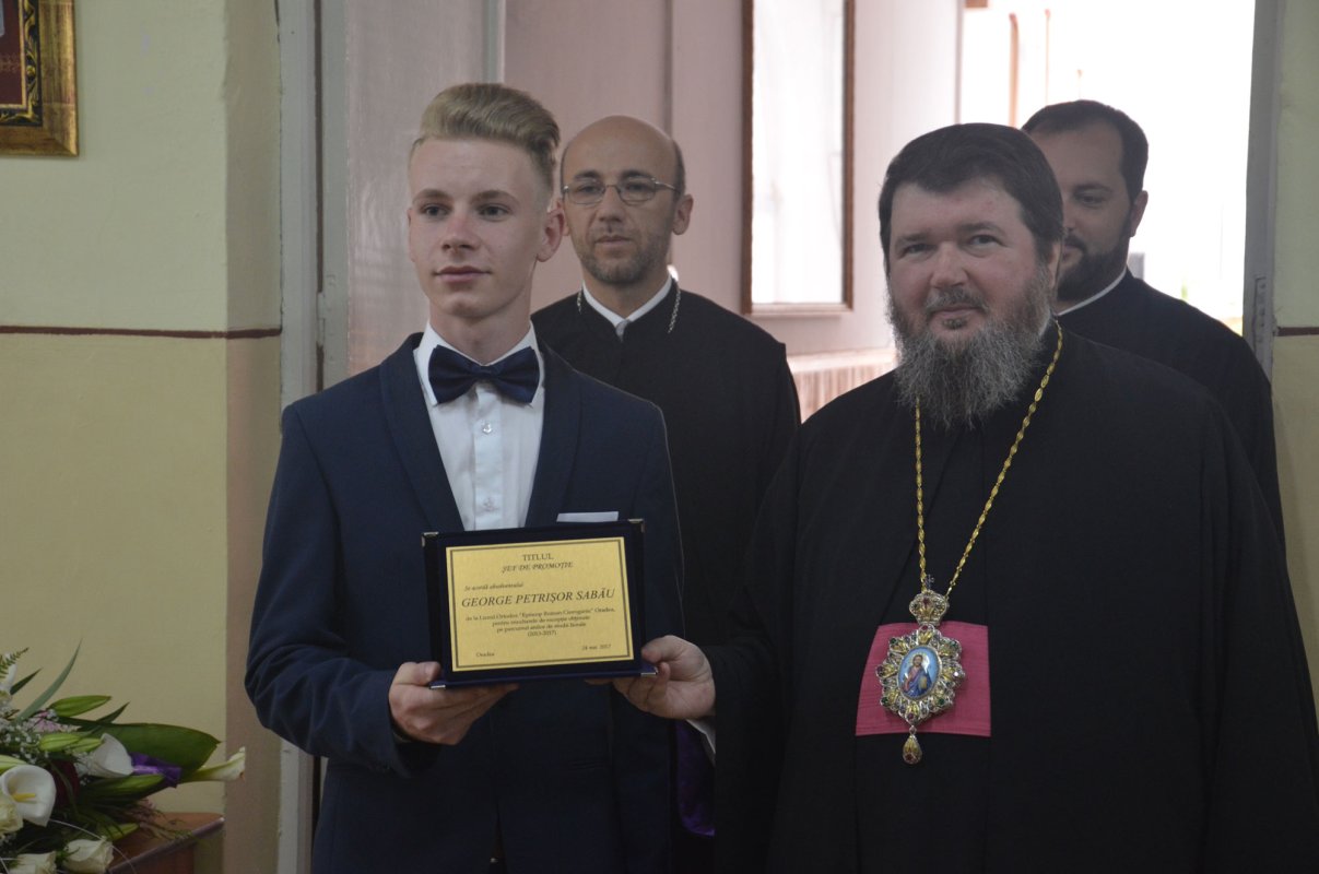 Festivitate la Liceul Ortodox „Episcop Roman Ciorogariu” din Oradea 38650