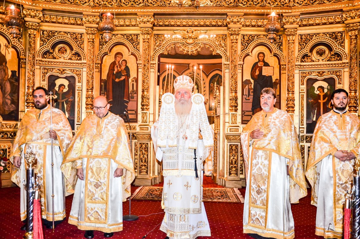 Praznicul Înălțării Domnului  și Ziua Eroilor în Banat 38581