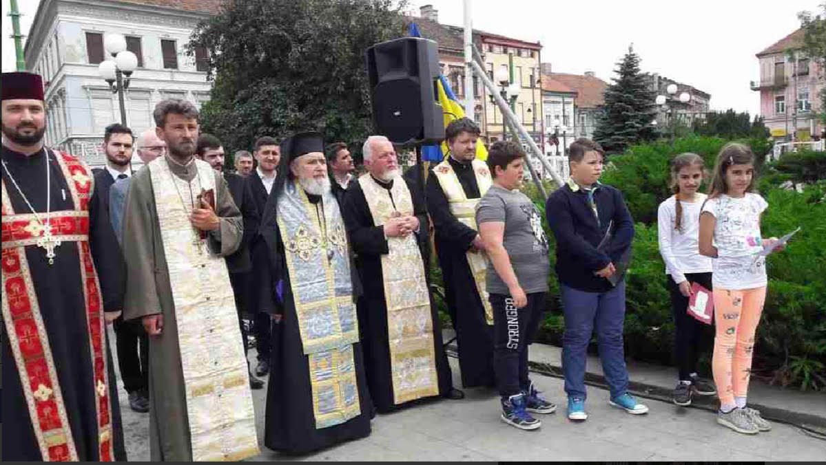 Praznicul Înălțării Domnului  și Ziua Eroilor în Banat 38583