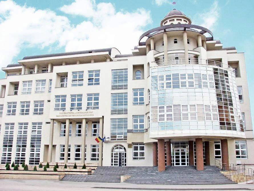 Sesiune de comunicări ştiinţifice la Alba Iulia 38470