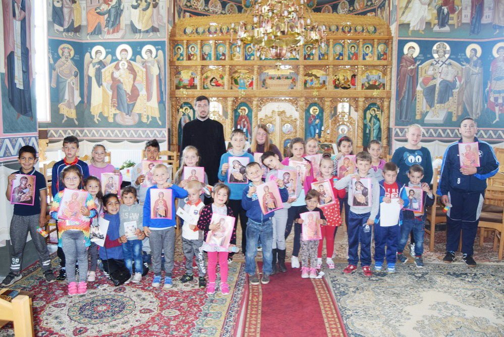 Manifestări şi daruri de Ziua Internaţională a Copilului 38369