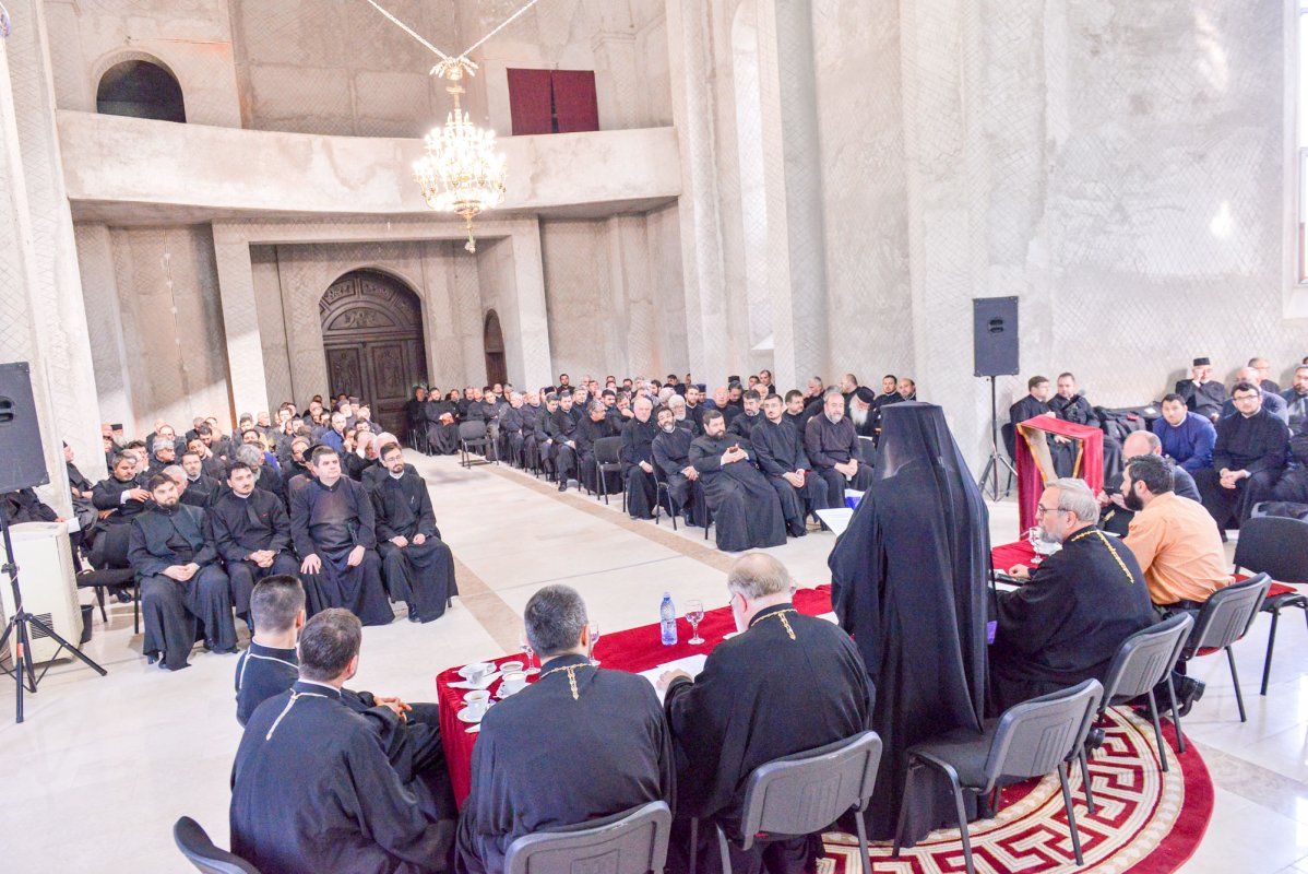 Prin icoane intrăm în comuniune cu sfinții 38393