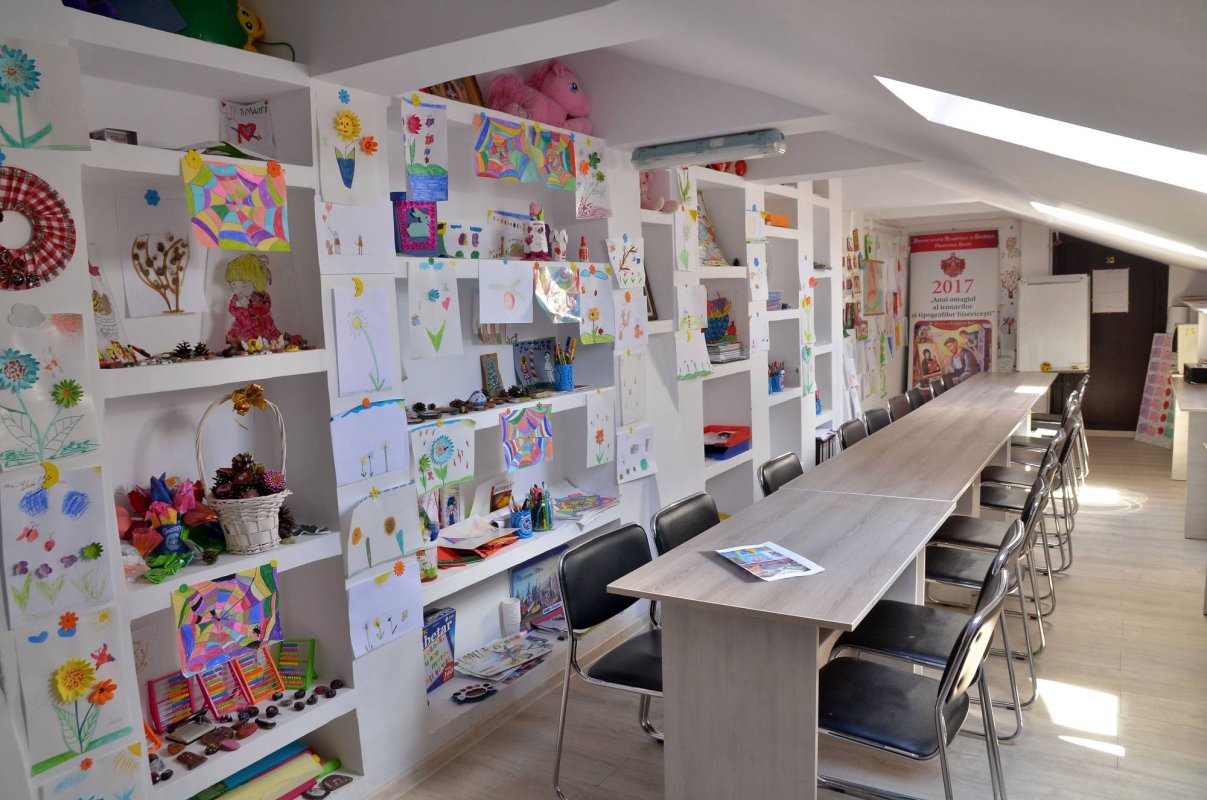 Frumoasa Biserică a Pogorârii Sfântului Duh din Bacău 38270