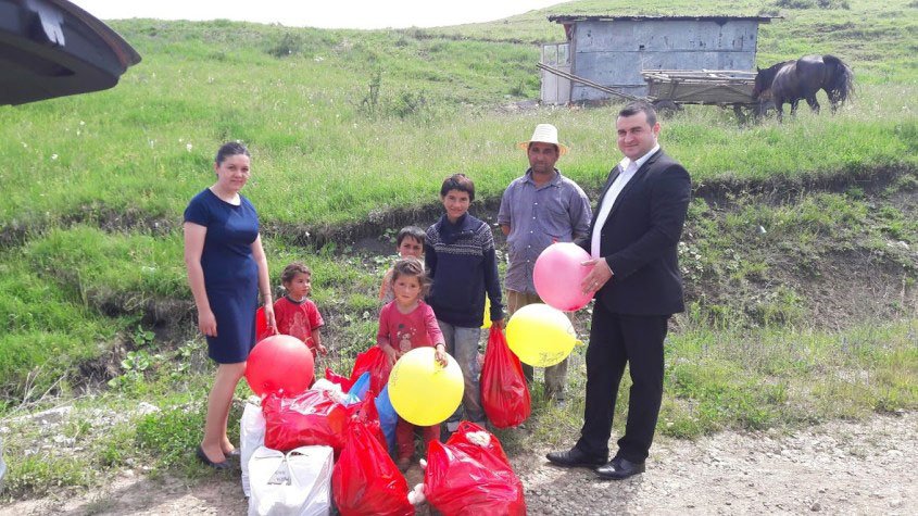 Daruri oferite de Filantropia Ortodoxă la Dej şi Bistriţa 38111