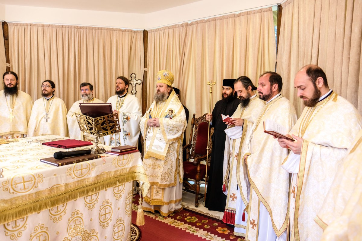 Mănăstirea Radu Vodă și-a sărbătorit hramul 38140