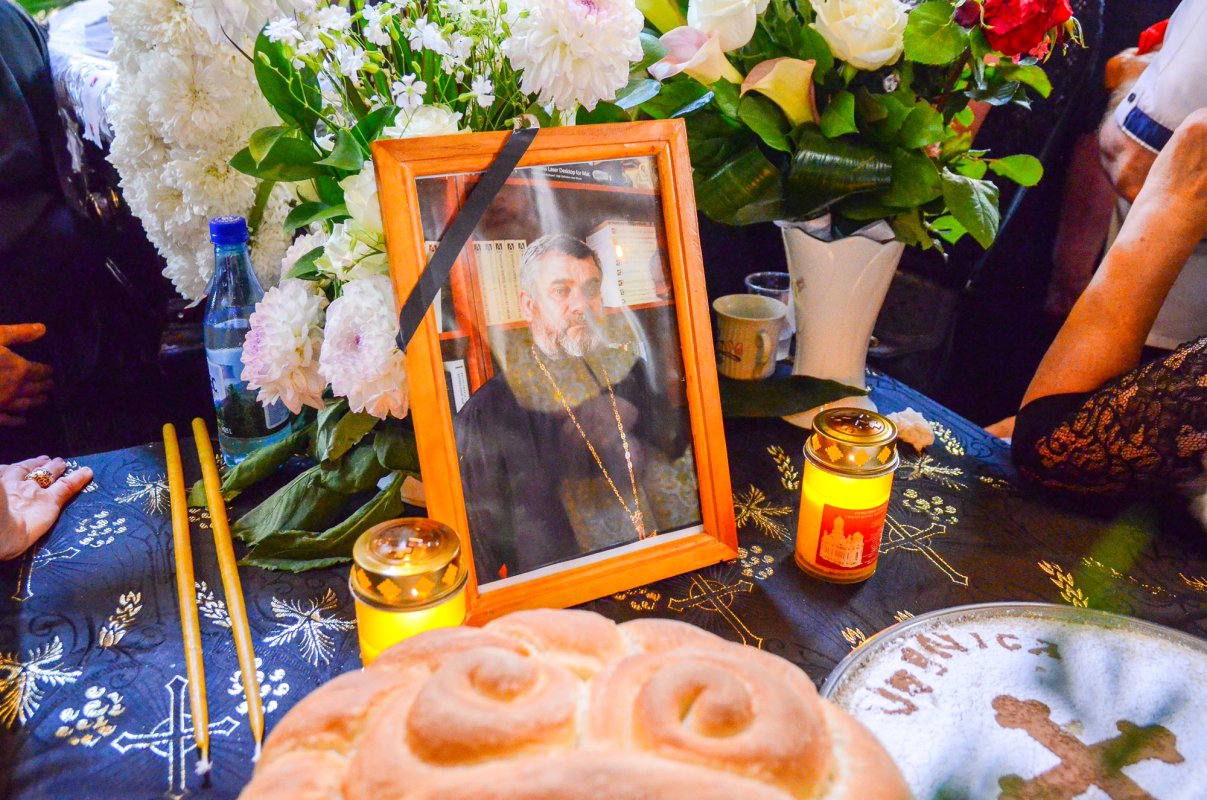 Evlavios slujitor al Altarului şi talentat profesor de teologie 38036