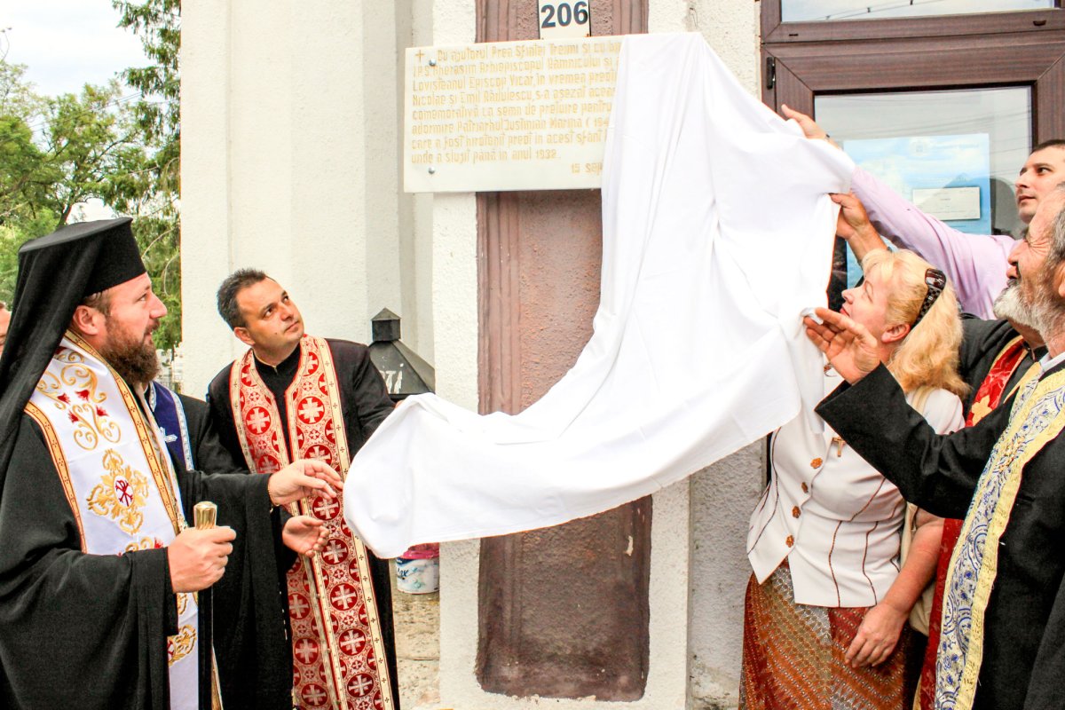 Pe urmele Patriarhului Justinian Marina la Băbeni 38048