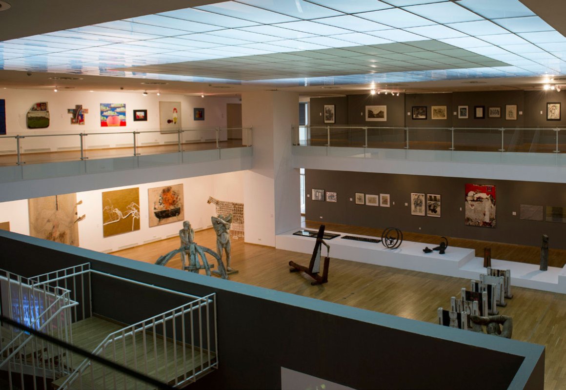 Românilor le place să viziteze muzee şi expoziţii 38004