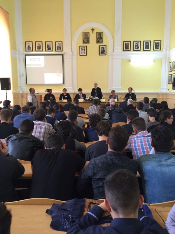 Colocviu național la Facultatea de Teologie Ortodoxă din Arad 37973