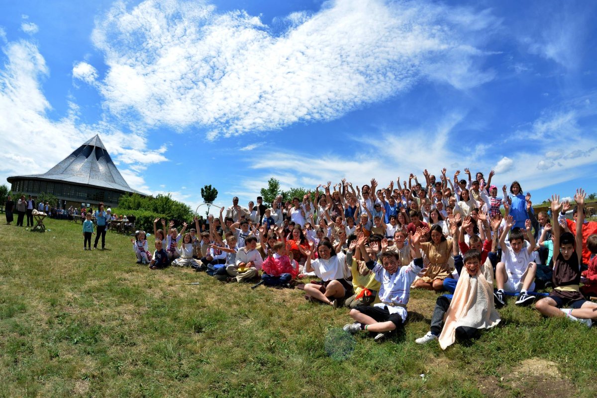 „Din pasiune pentru o lume aproape uitată“, la Cucuteni 37911