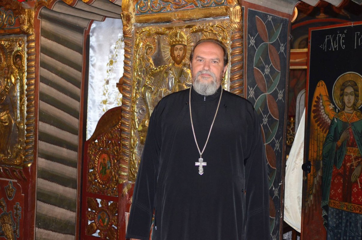 „Toţi Sfinţii”, poarta cerurilor Olteniei 37877