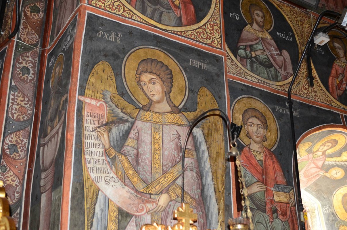 „Toţi Sfinţii”, poarta cerurilor Olteniei 37890