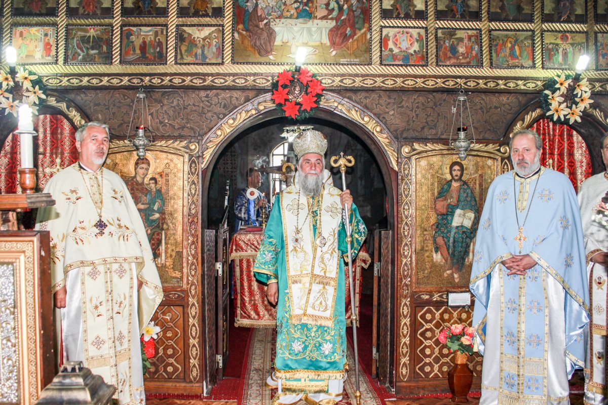 Bucurii sfinte la Craiova şi Poiana Mare 37749