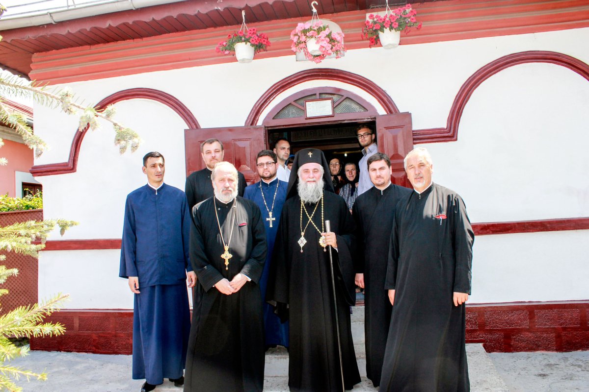 Bucurii sfinte la Craiova şi Poiana Mare 37752