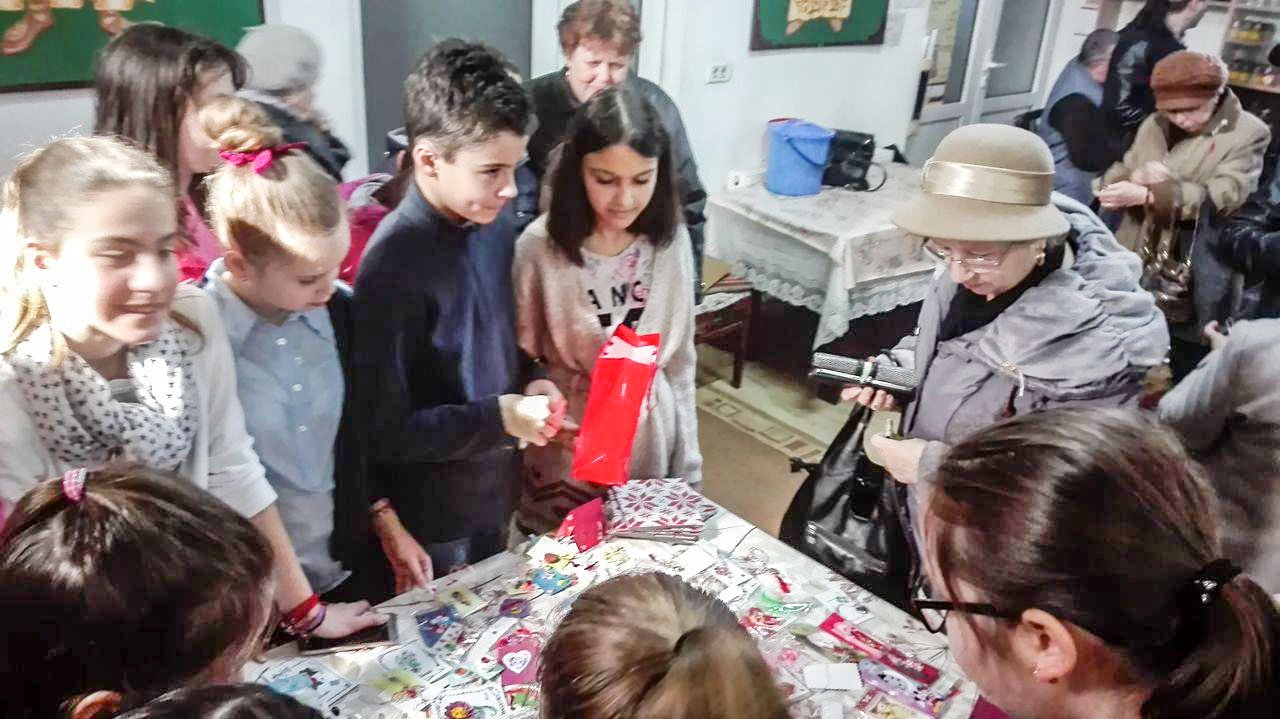 Zidire și filantropie într-o parohie nouă din Sinaia 37771