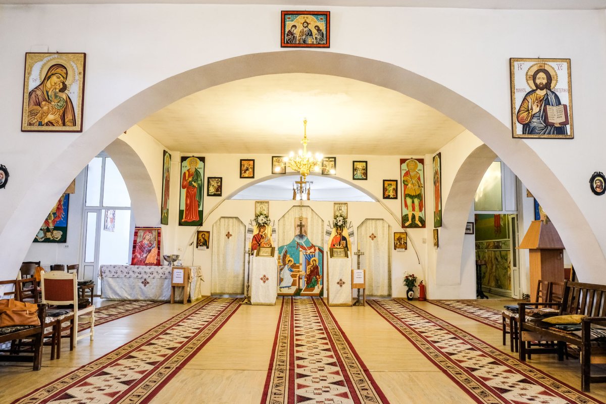 Zidire și filantropie într-o parohie nouă din Sinaia 37773