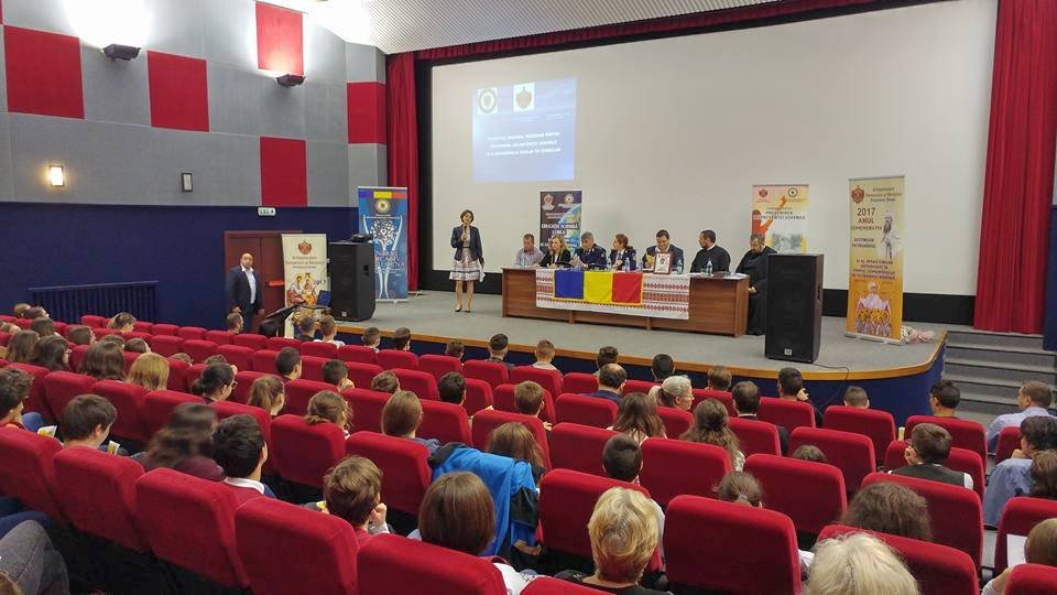 Campanie de prevenire a delincvenţei juvenile şi a abandonului şcolar, la final 37663