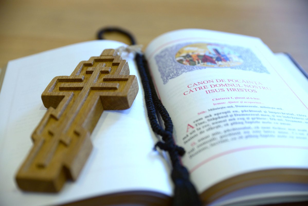 Cine se roagă pentru voi când dormiți? 37686