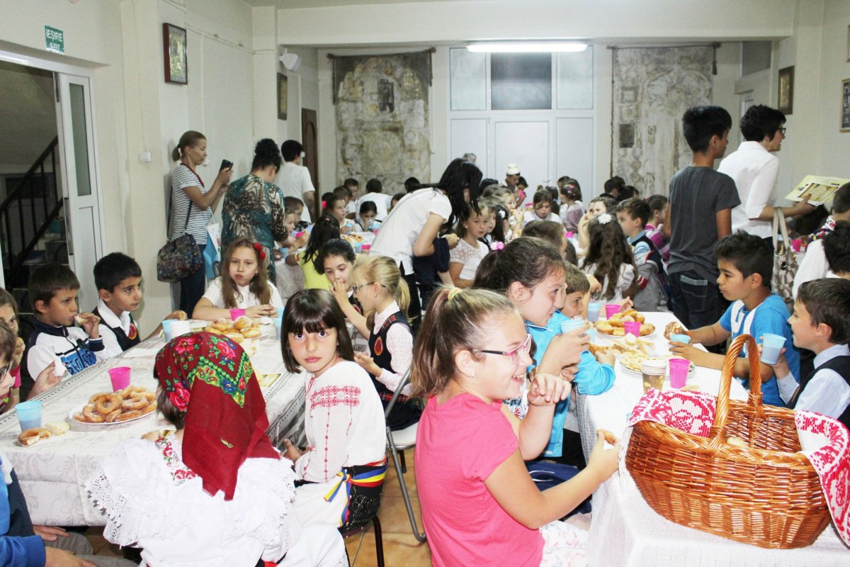 Concursul „Micul Onufrie”, la parohia clujeană „Naşterea Domnului” 37706
